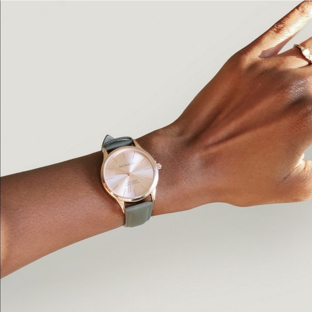 Monroé Classique Watch in Sunburst Solérose